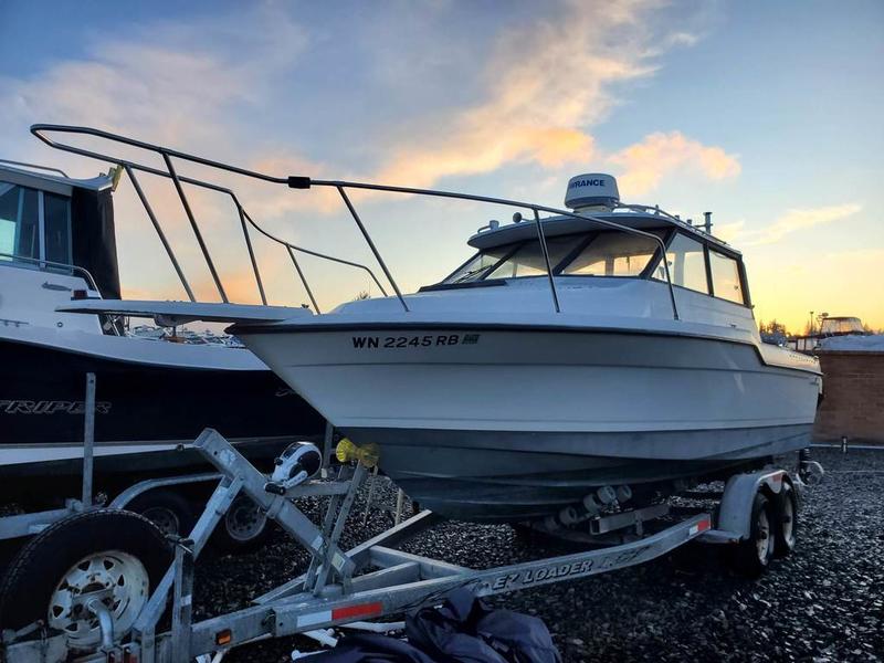 1992 Bayliner Trophy 2359