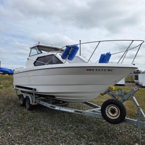 1992 Bayliner 2452